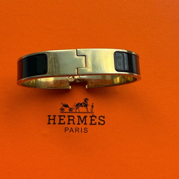 Bangle Bracelet– Hermes- Gold & Black Hinged - Picture 6 of 8